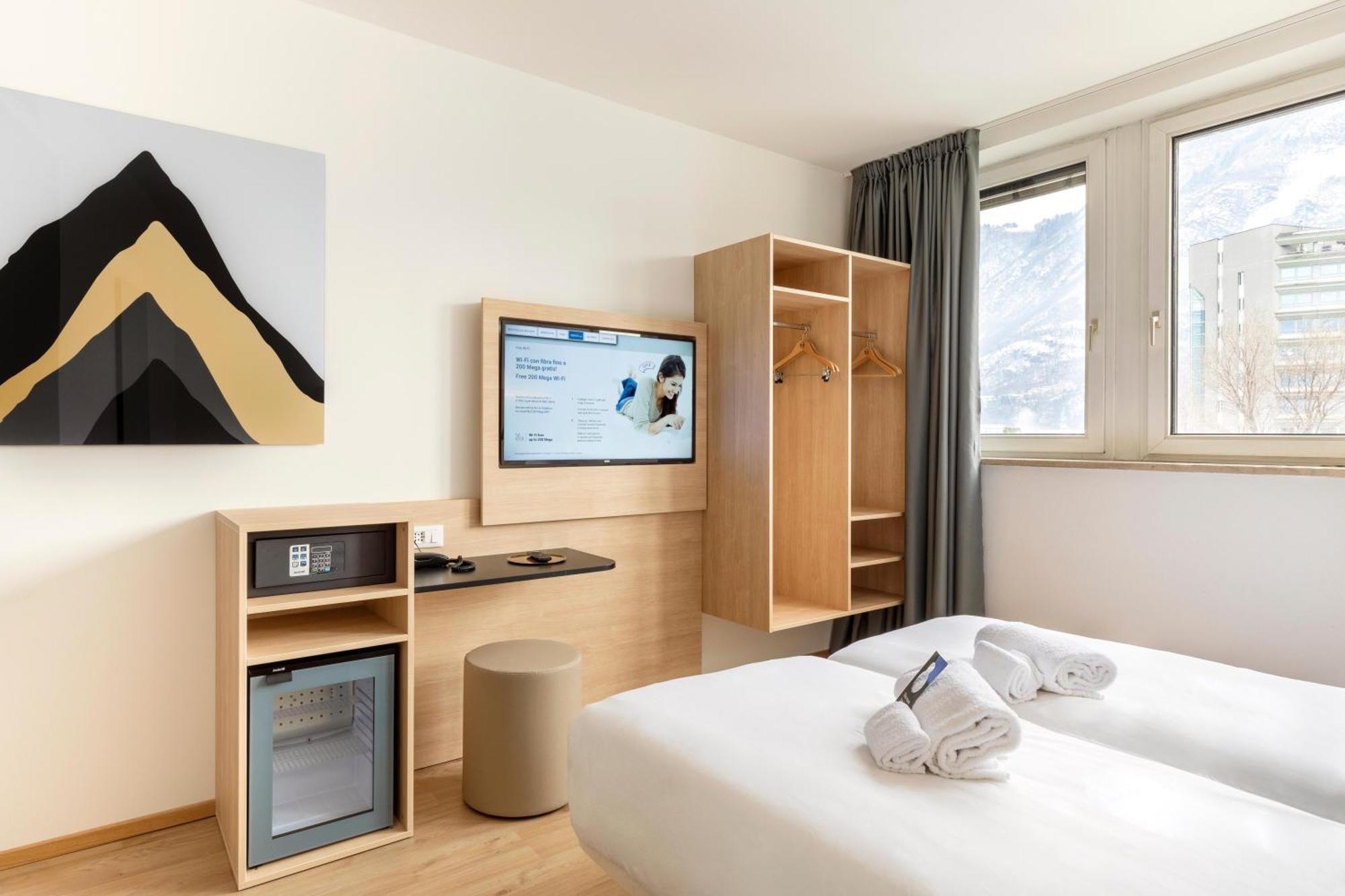 B&B Hotel Bolzano Bagian luar foto