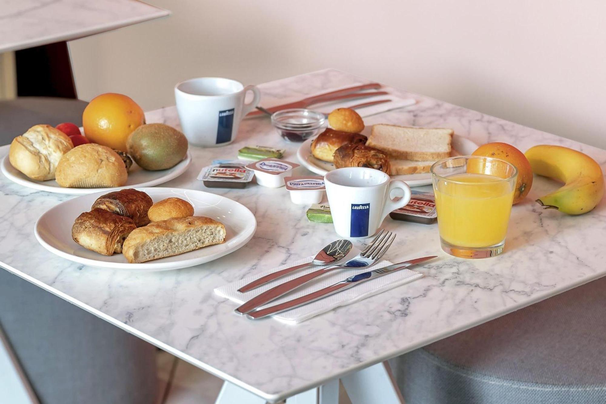B&B Hotel Bolzano Bagian luar foto